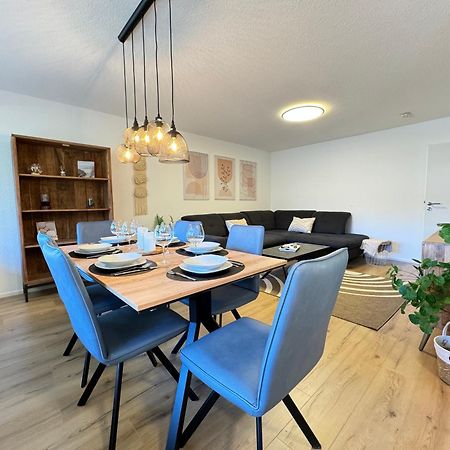 3 Zimmer Apartment, 90 Qm, Ruhig Und Zentrumsnah, Max 6 Pers, 15 Qm Balkon , Private Garage, Internet 1000 Mbit ジンデルフィンゲン エクステリア 写真